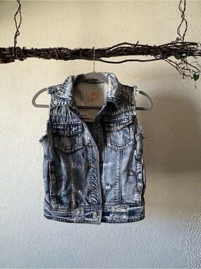 ...lost distressed denim vest